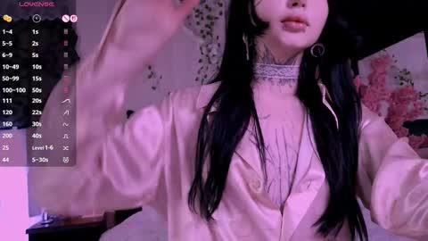 Lein online show from November 6, 2025, 12:22 am