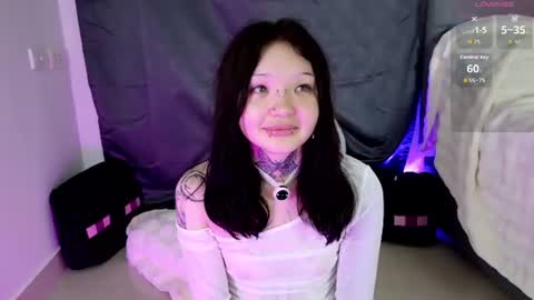 Snapshot of lein_bone chatting on July 27, 2026, 12:06 am Lein online show from July 27, 2026, 12:06 am