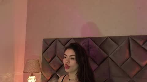 Leizathompson online show from March 16, 2026, 4:00 pm