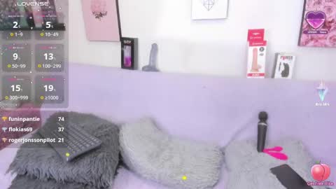 Snapshot of lele_699 chatting on May 22, 2026, 9:26 am lele_699 online show from May 22, 2026, 9:26 am