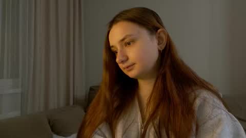 Lelia online show from March 15, 2026, 6:36 pm