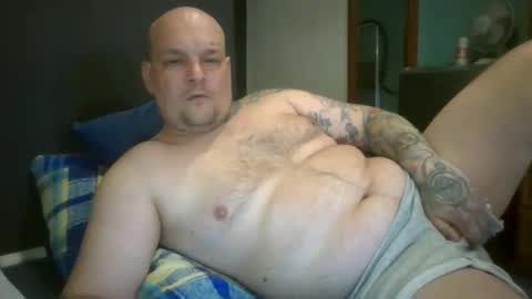 len_iwy online show from April 13, 2026, 2:17 am