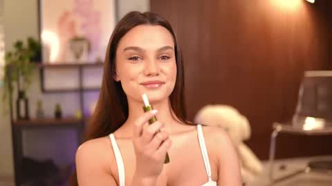 Snapshot of lena_laurent chatting on May 31, 2026, 9:05 am Lena Laurent online show from May 31, 2026, 9:05 am