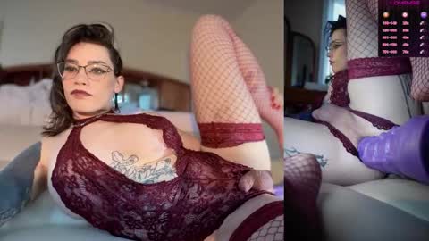 Snapshot of lena_vesper chatting on October 3, 2025, 9:56 pm Lena Vesper online show from October 3, 2025, 9:56 pm