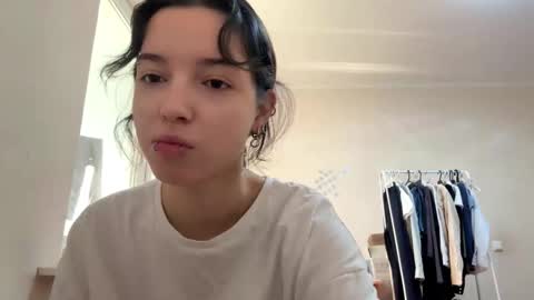 Snapshot of lenagoode chatting on March 10, 2026, 8:41 am Kate online show from March 10, 2026, 8:41 am