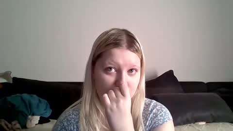 Lena online show from March 11, 2026, 6:52 am