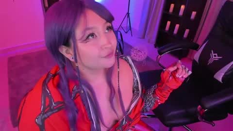 Lenna Kang online show from April 23, 2026, 5:37 pm