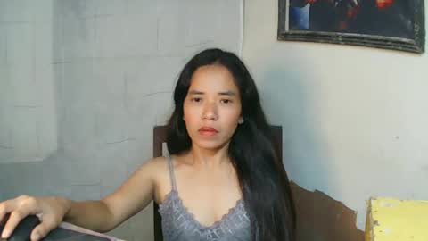 Snapshot of leni_in_your_dreamx chatting on July 3, 2026, 4:24 pm leni_in_your_dreamx online show from July 3, 2026, 4:24 pm