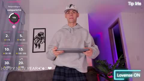 Snapshot of lennercollins_ chatting on January 12, 2025, 5:45 am Lenner INDEPENDENT MODEL online show from January 12, 2025, 5:45 am