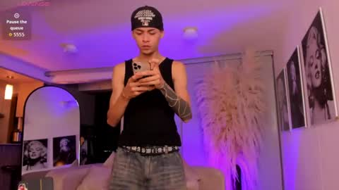 Snapshot of lennercollins_ chatting on July 3, 2026, 5:36 am Lenner INDEPENDENT MODEL online show from July 3, 2026, 5:36 am
