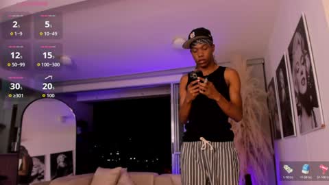 Snapshot of lennercollins_ chatting on July 12, 2026, 2:13 am Lenner INDEPENDENT MODEL online show from July 12, 2026, 2:13 am