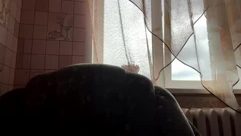 Snapshot of lenniepennachio chatting on May 28, 2026, 6:00 am Hellomy name is Natalyits my first day here nice to meet you Give me 50 thumbs ups online show from May 28, 2026, 6:00 am