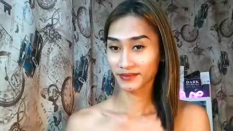 Snapshot of lennonxshit chatting on November 5, 2025, 2:33 am JANE online show from November 5, 2025, 2:33 am