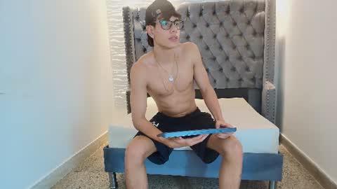 Snapshot of lenny_knox2 chatting on June 12, 2026, 12:15 pm LENNY online show from June 12, 2026, 12:15 pm
