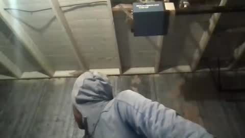 Snapshot of leo199984 chatting on October 25, 2025, 3:47 am leo199984 online show from October 25, 2025, 3:47 am