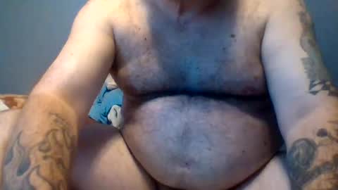 Snapshot of leo71313 chatting on October 24, 2025, 8:49 pm leo71313 online show from October 24, 2025, 8:49 pm