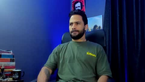 Leo  Diaz online show from January 30, 2025, 2:58 pm