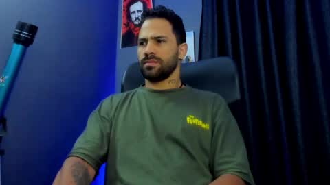 Leo  Diaz online show from March 6, 2025, 11:20 pm