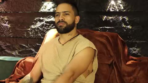 Leo  Diaz online show from October 11, 2025, 1:38 am