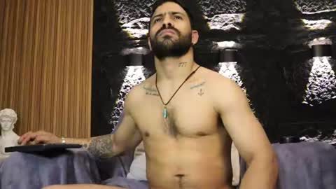 Leo  Diaz online show from June 11, 2026, 2:53 am