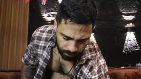 Leo  Diaz online show from July 19, 2026, 10:57 pm