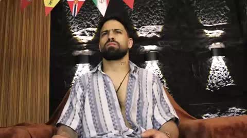 Leo  Diaz online show from July 23, 2026, 11:24 pm