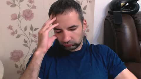 Snapshot of leo_gianni chatting on July 10, 2026, 5:45 am Leo Gianni online show from July 10, 2026, 5:45 am