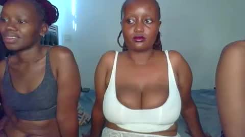 leo_kitty8 online show from March 11, 2026, 6:08 am