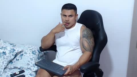 Leo online show from April 22, 2026, 10:44 pm