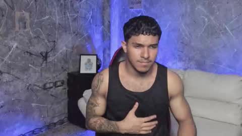 Snapshot of leo_taro chatting on September 14, 2025, 2:44 am Leo independent model online show from September 14, 2025, 2:44 am