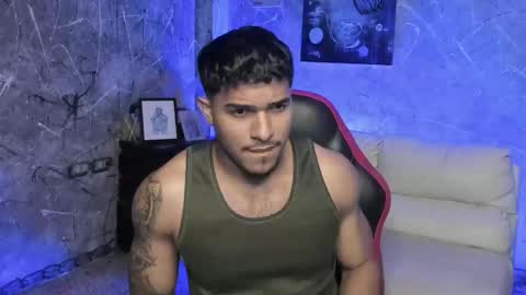 Leo independent model online show from December 2, 2025, 12:27 am