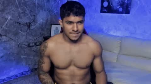 Leo independent model online show from March 7, 2026, 1:13 am