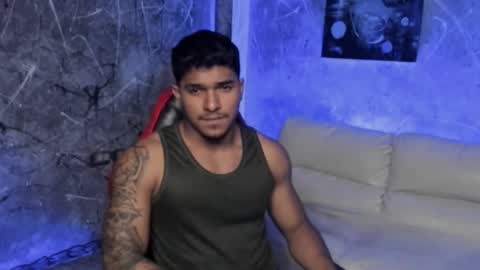 Leo independent model online show from March 9, 2026, 1:31 am