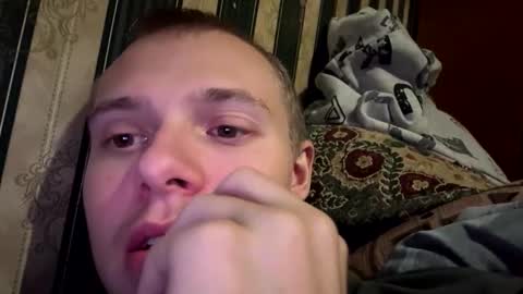 Snapshot of leo_timm chatting on October 28, 2025, 12:25 am leo_timm online show from October 28, 2025, 12:25 am