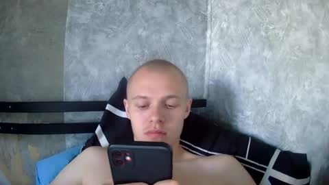 leo_timm online show from August 3, 2026, 6:01 am