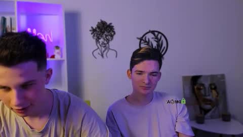 leo_valor online show from February 15, 2026, 7:32 pm