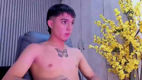 leohard_ online show from December 20, 2025, 2:57 pm