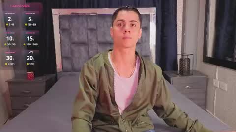 leomonnroe online show from June 8, 2026, 5:46 pm