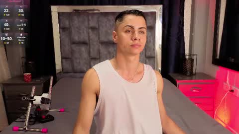 Snapshot of leomonnroe chatting on July 12, 2026, 7:16 pm leomonnroe online show from July 12, 2026, 7:16 pm