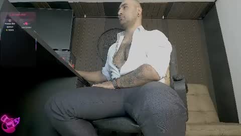 Snapshot of leon_1717 chatting on June 24, 2026, 3:00 pm Leon online show from June 24, 2026, 3:00 pm