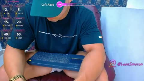 Snapshot of leon_ssmoron chatting on May 13, 2026, 4:43 am Leon Smoron online show from May 13, 2026, 4:43 am