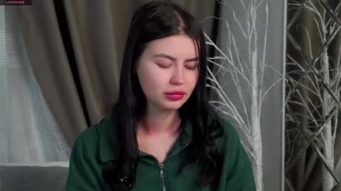 Mila online show from February 8, 2026, 1:31 am