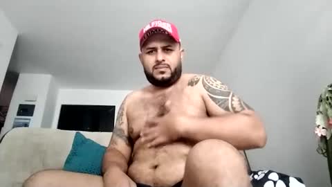 leonidas_murfi71 online show from February 13, 2025, 3:35 pm