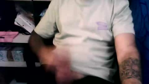 leonidascum online show from September 20, 2025, 12:06 pm