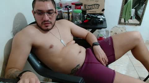 leonino231 online show from October 5, 2025, 1:59 am