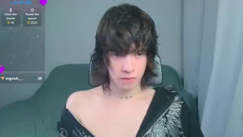 Snapshot of leonkissboy chatting on August 2, 2026, 6:39 pm leonkissboy online show from August 2, 2026, 6:39 pm