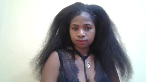 leonnetta online show from April 30, 2026, 9:52 pm