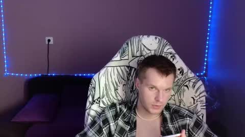 Leon online show from January 4, 2025, 6:51 pm