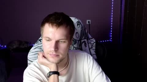 Leon online show from January 22, 2025, 11:34 am