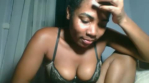 Snapshot of leonnida chatting on April 14, 2026, 9:54 pm leonnida online show from April 14, 2026, 9:54 pm